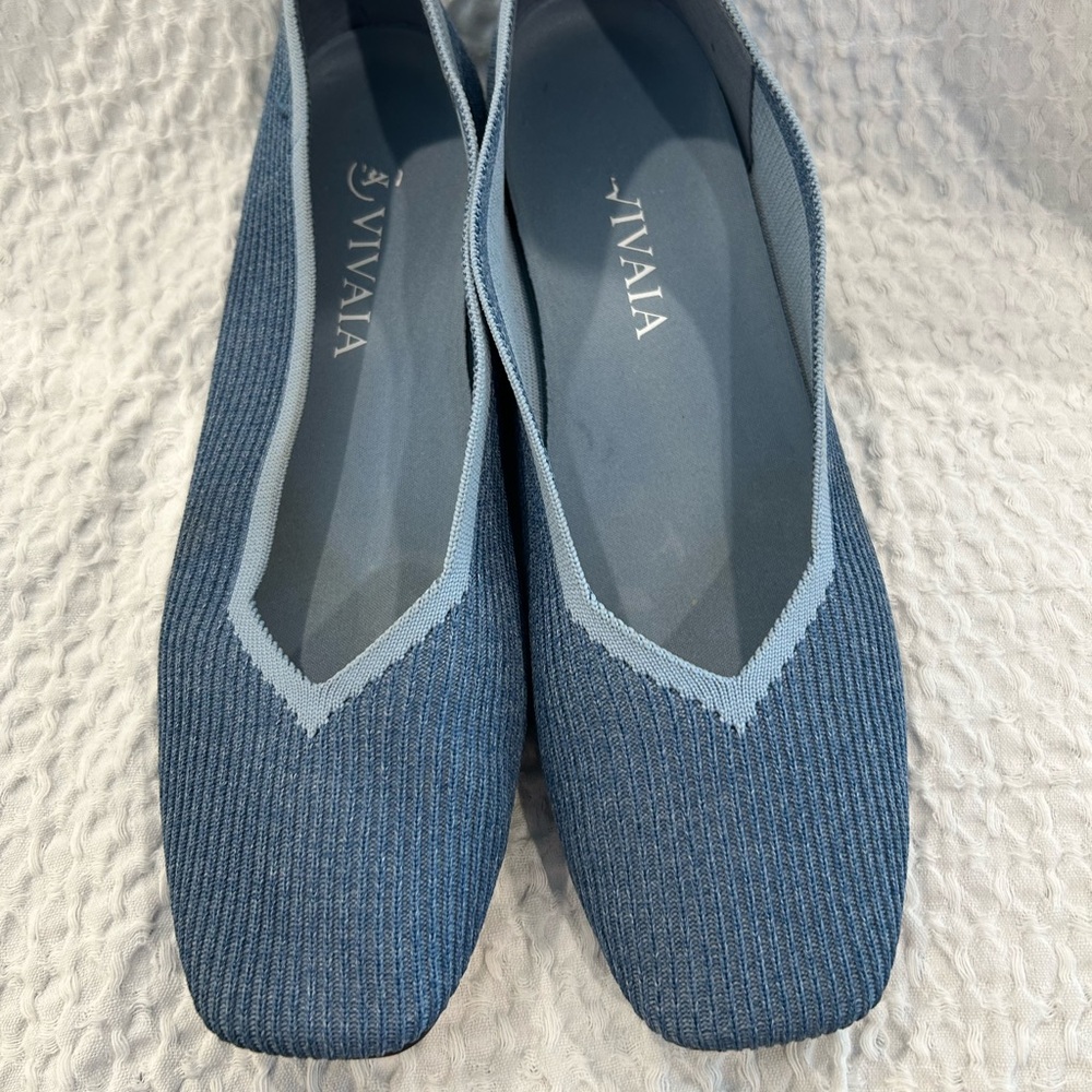 Vivaia Women's Elegant Blue Loafers
